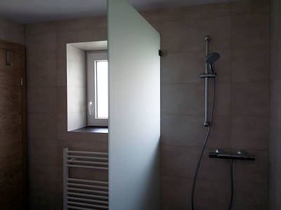 Dusche - Apartment 2